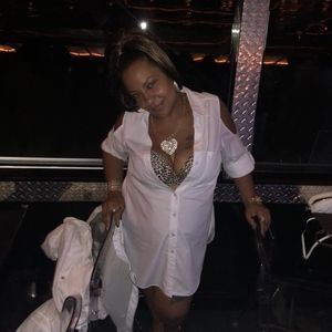 Meet your Posher, Dyana